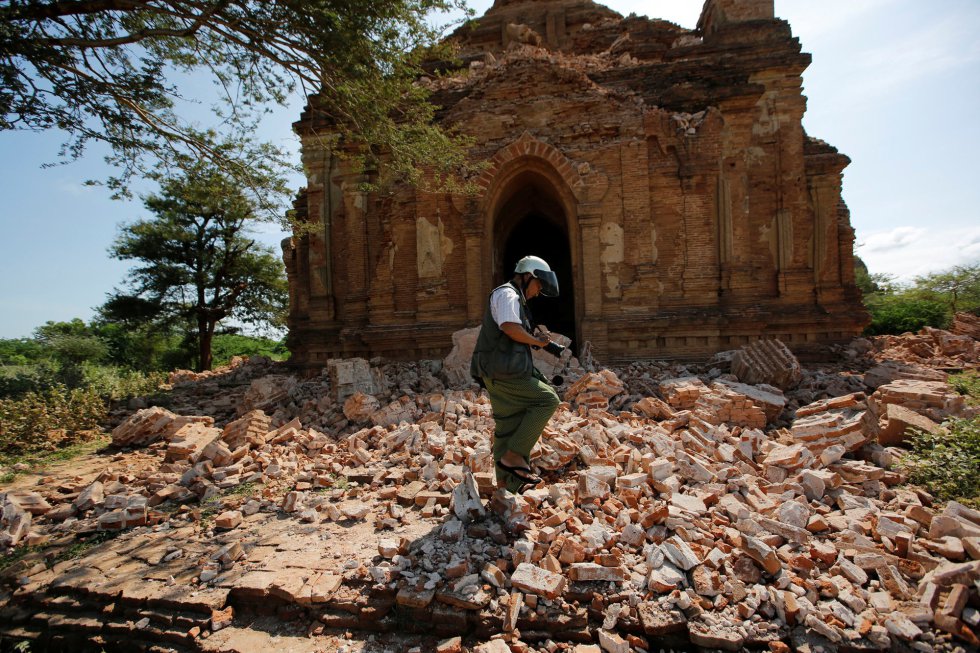 Na última semana um terremoto de magnitude 7.7 atingiu Mianmar