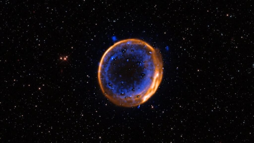 Supernova de dupla detonação intriga cientistas