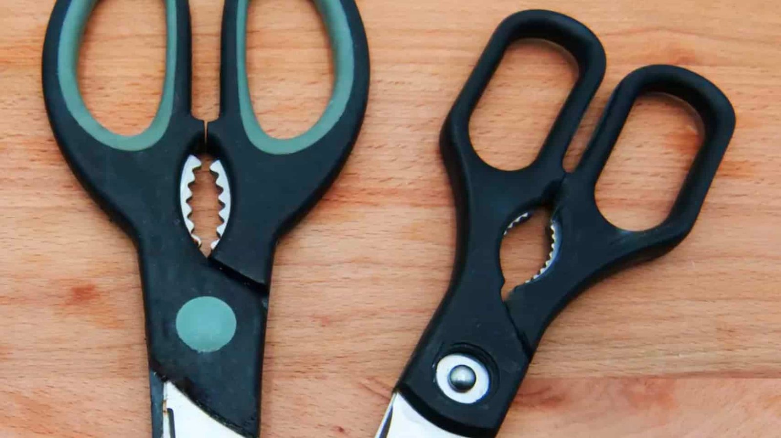 Função da Parte Metálica da Tesoura: Descubra o Que Poucos Sabem Sobre Esse Detalhe