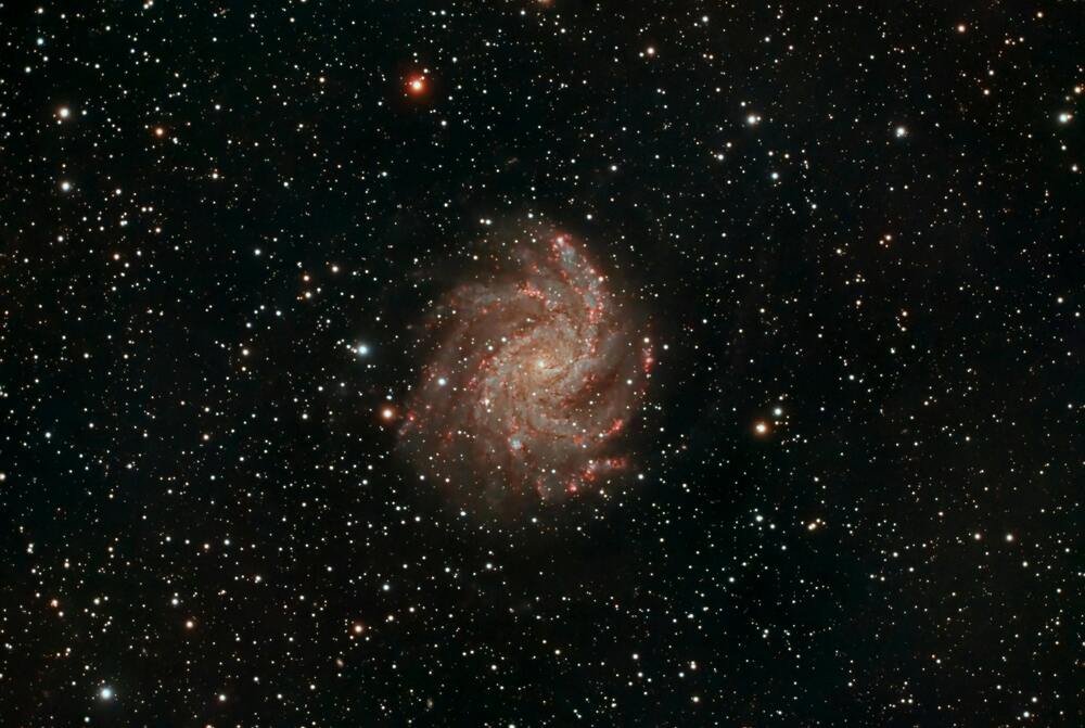 Supernova de dupla detonação intriga cientistas