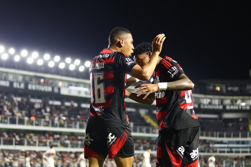 (Fotos: Gilvan de Souza/Divulgação/Flamengo)