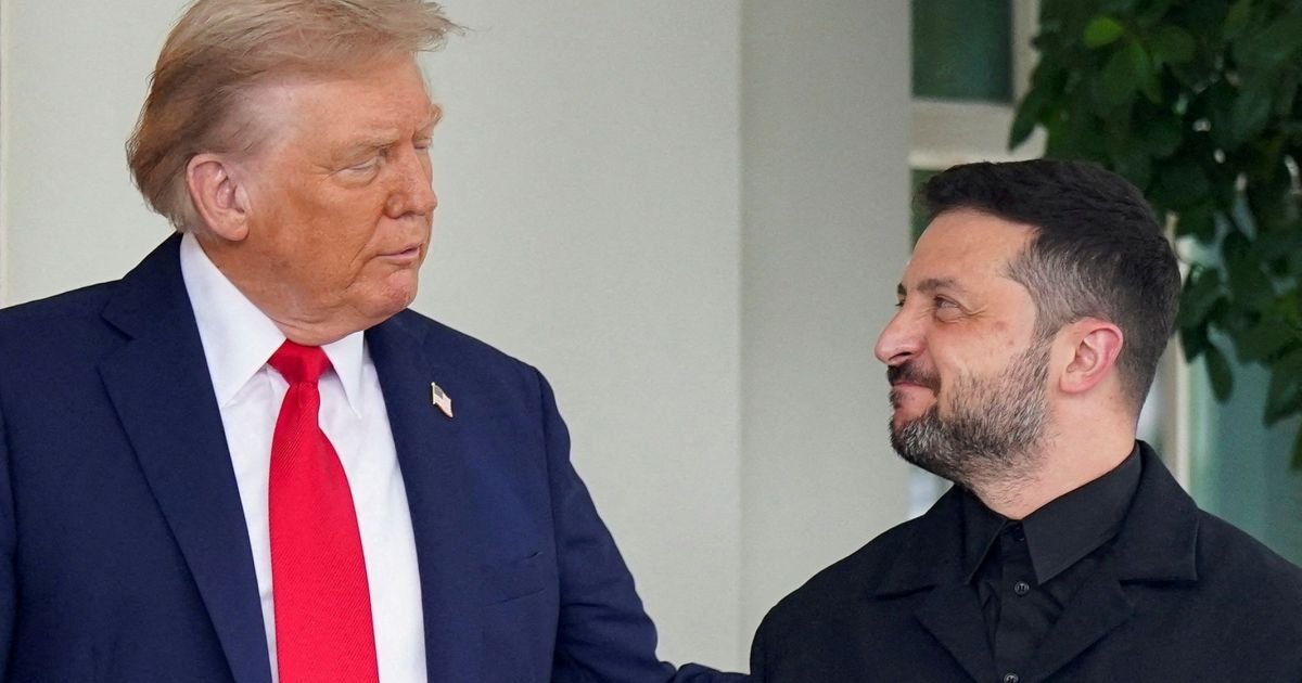 Donald Trump e Volodymyr Zelensky em Washington  • Alexander Drago/Reuters