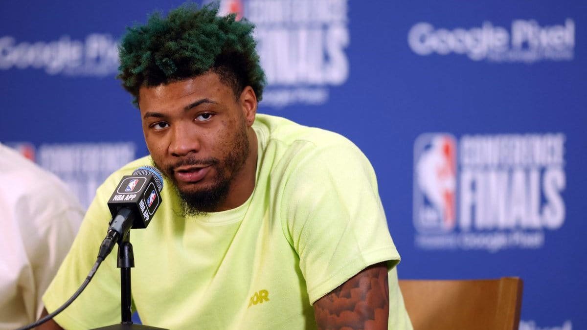 NBA Multa Marcus Smart em US$ 35.000 por Gesto Obsceno