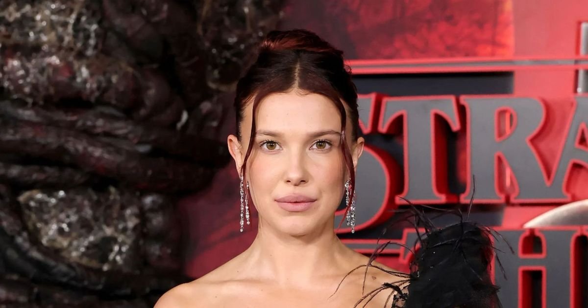 Millie Bobby Brown muda nome após casamento com filho de Bon Jovi  • Kevin Winter/Getty Images