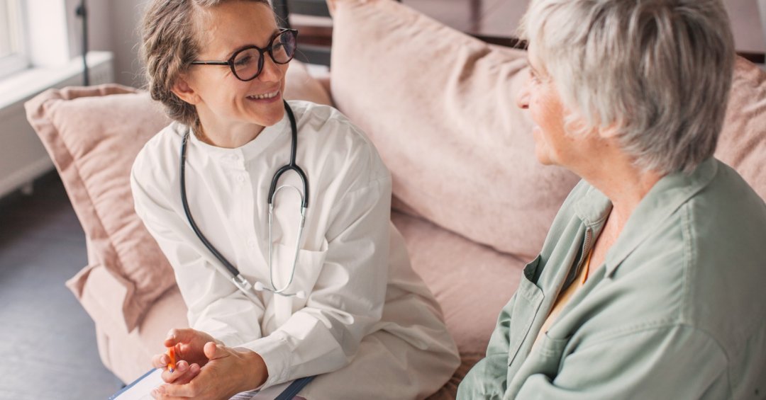  (O cuidado tem sido melhor integrado à rotina diária dos pacientes com HPN, com mais comodida...