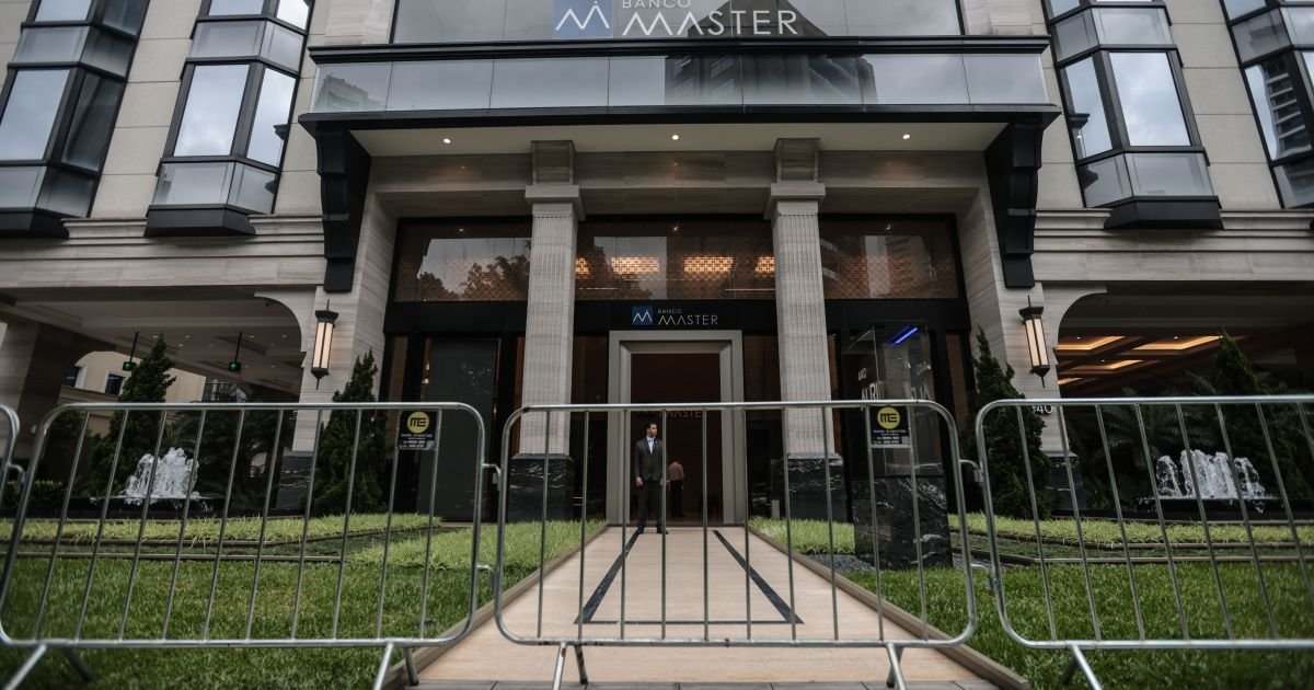 Fachada do Banco Master na cidade de São Paulo  • WERTHER SANTANA/ESTADÃO CONTEÚDO