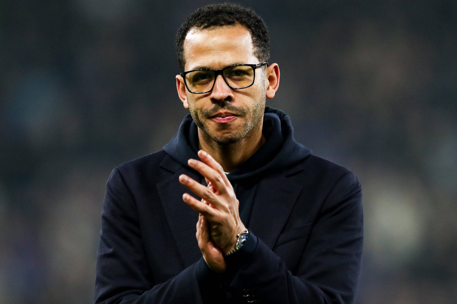 Liam Rosenior, técnico do Chelsea (Foto: IMAGO / News Images)