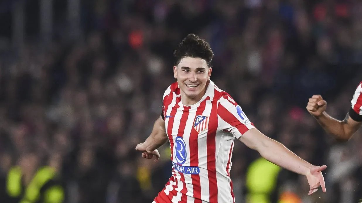 Julián Álvarez celebra gol do Atlético de Madrid (Foto: IMAGO / AgenciaLOF)
